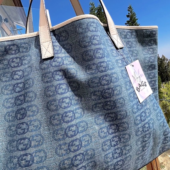 Gucci: Denim Interlocking GG Leather Abbey Joy Tote Shoulder Bag (White) - Picture 6 of 17